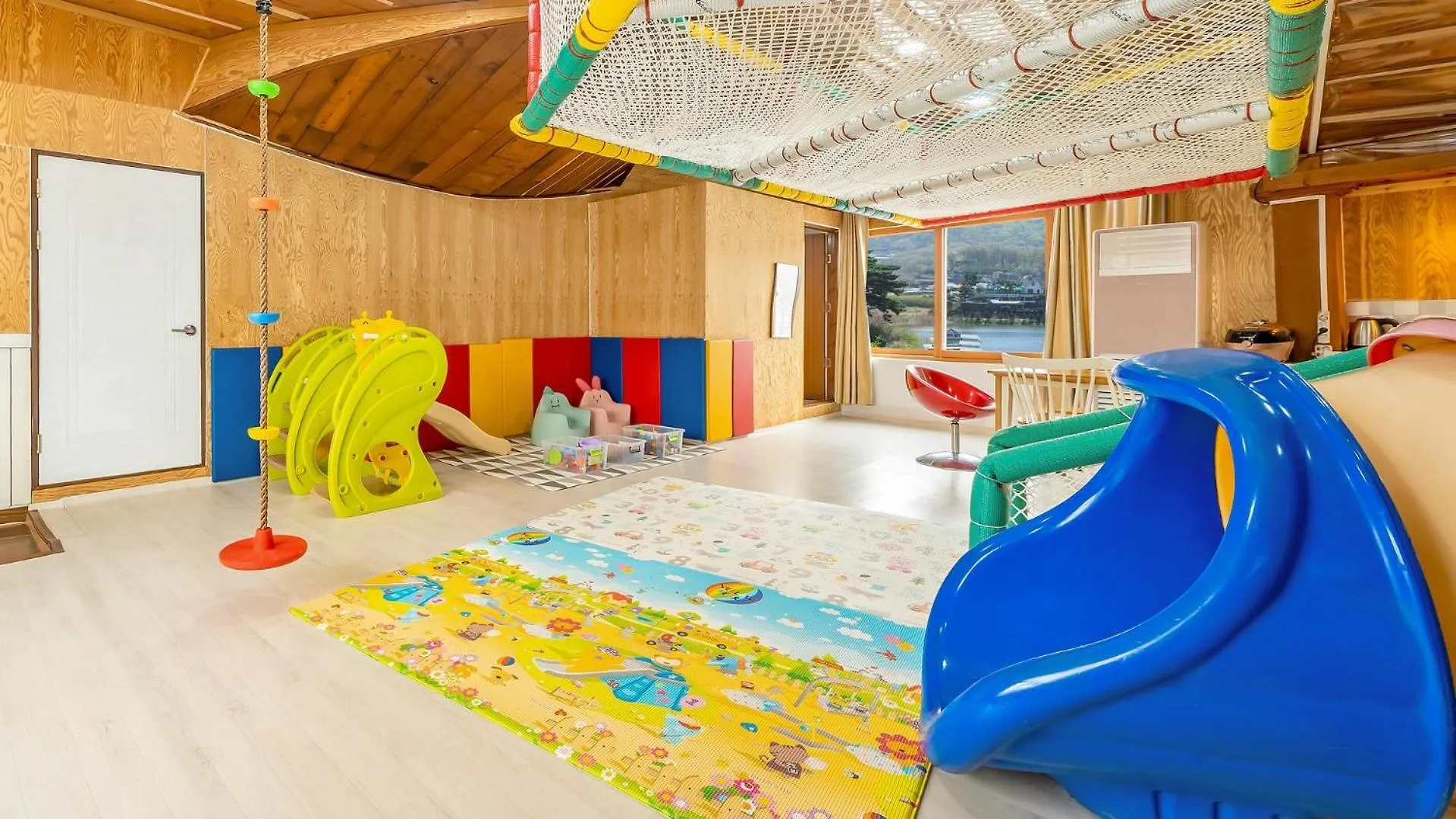 Ganhwa Badabae Beomseon Kids Pension Incheon Holiday home