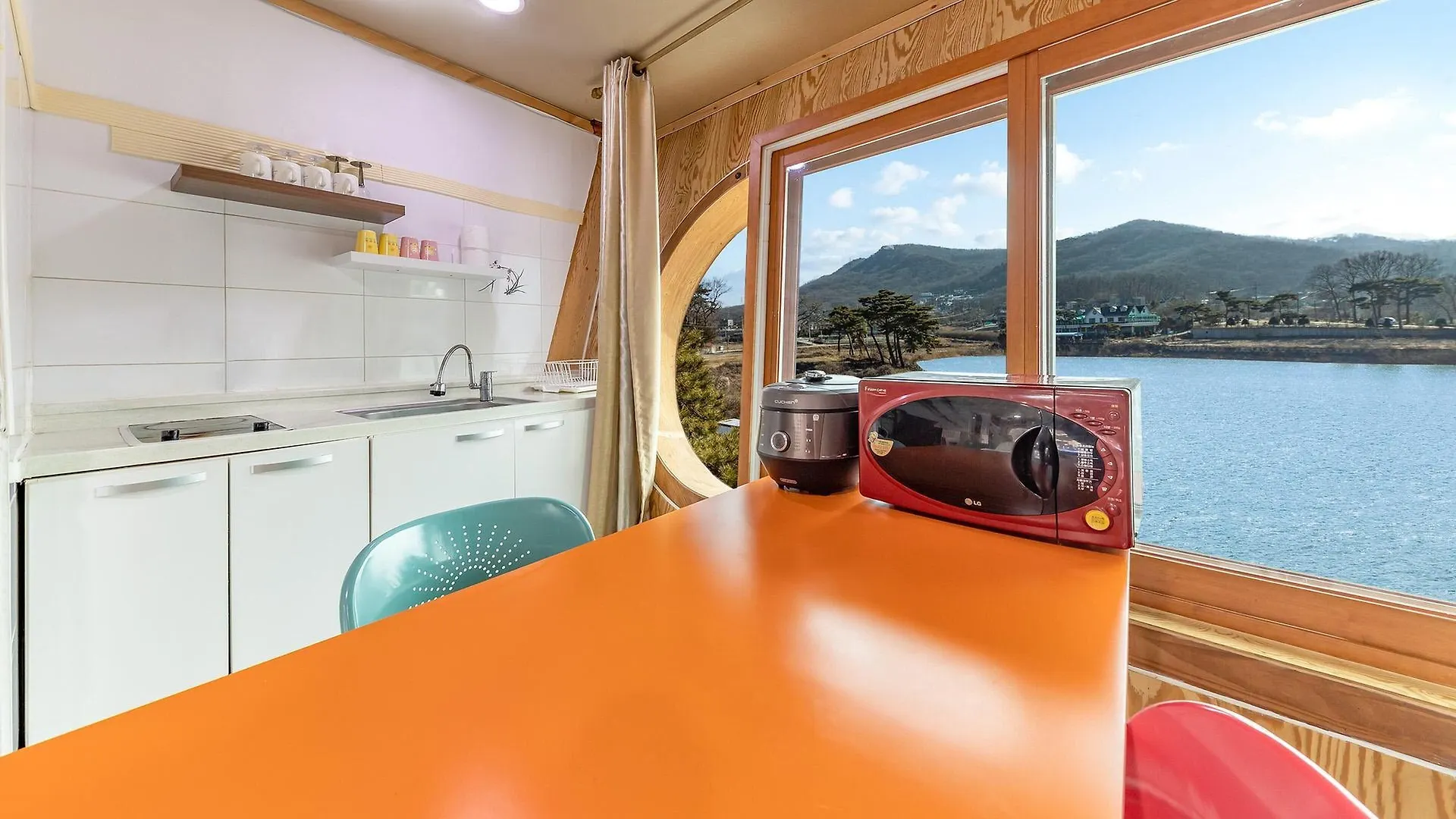 바다배 범선 키즈 펜션 인천 0*,