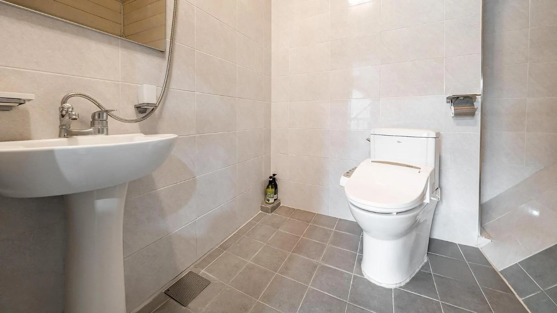 Ganhwa Badabae Beomseon Kids Pension Incheon Holiday home