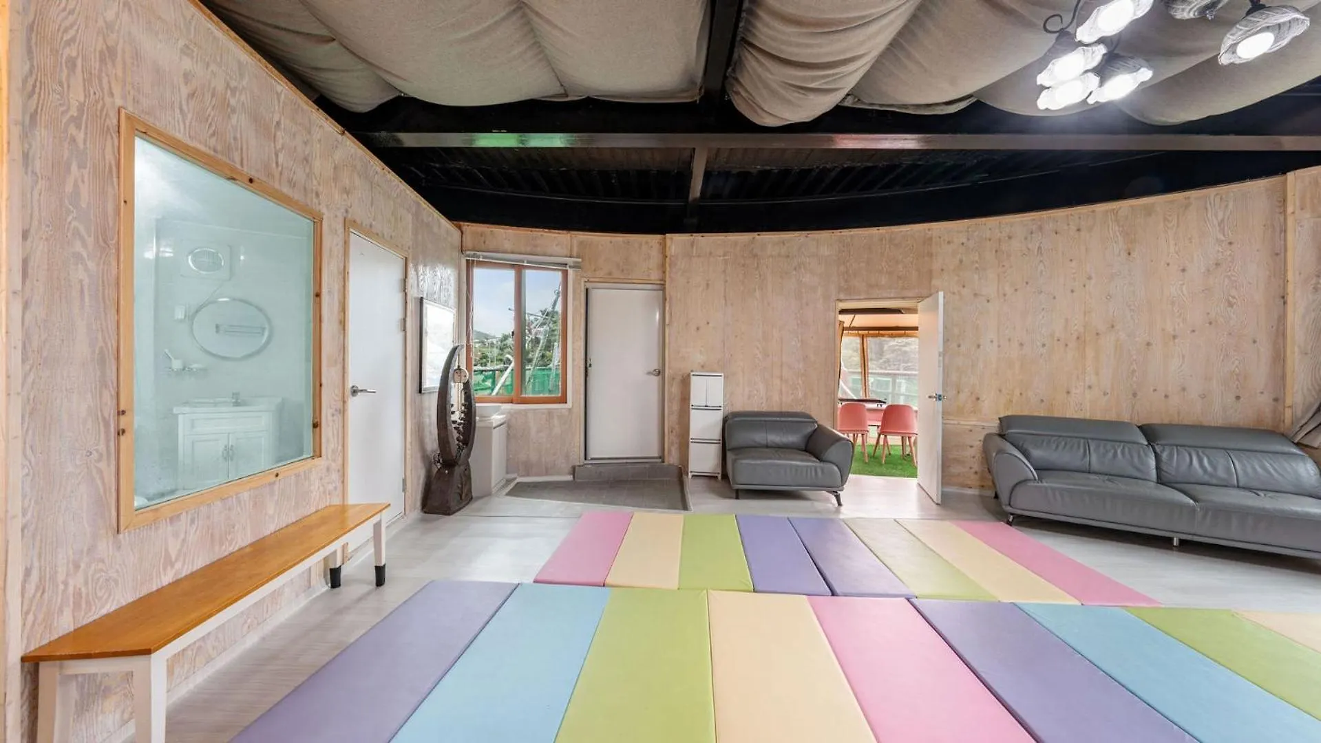 Holiday home Ganhwa Badabae Beomseon Kids Pension Incheon