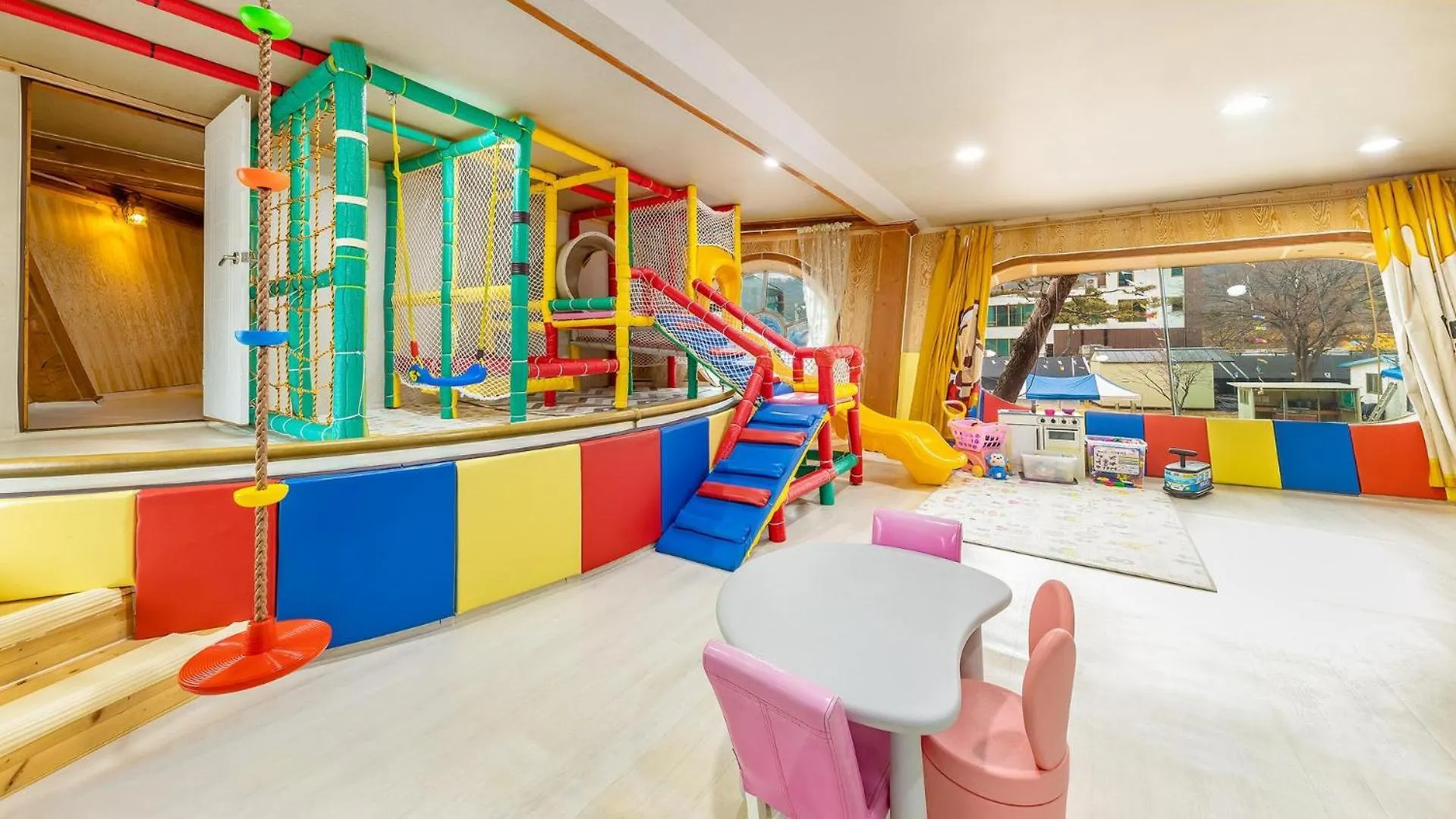 Ganhwa Badabae Beomseon Kids Pension Incheon